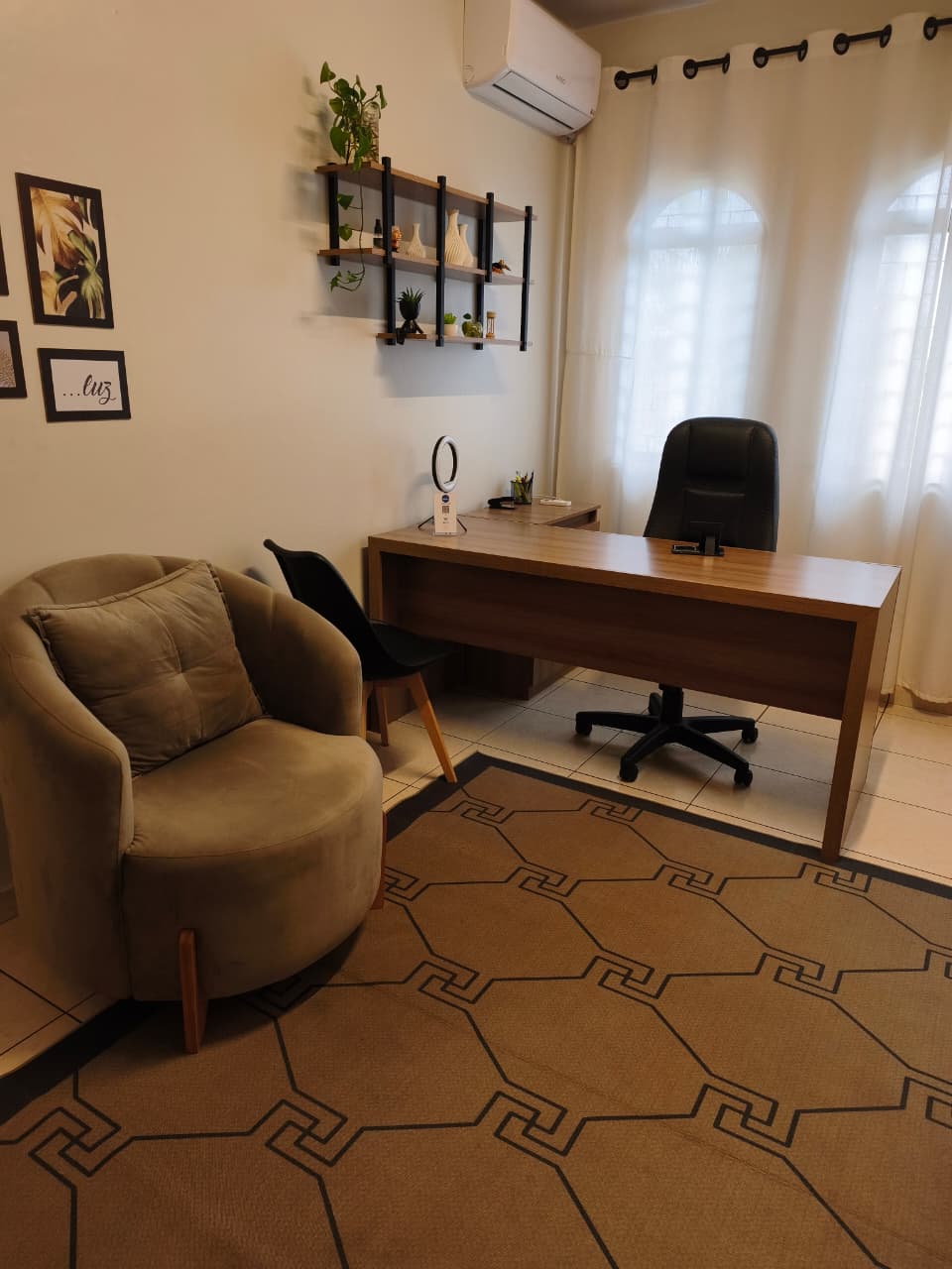 Consultório acolhedor do Instituto Clarifica